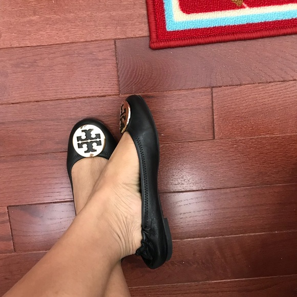 Authentic Tory Burch Flats. - Picture 6 of 6